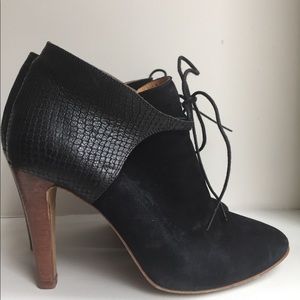 Sézane black suede/leather high heels ankle boots